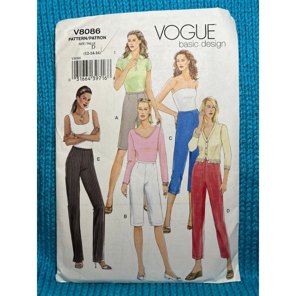 Vogue Pattern 8086 shorts pants capri size 12 14 16